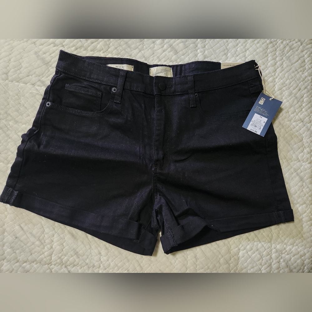 Universal Thread - Black Shorts - Size 14